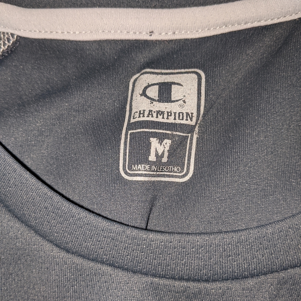 Under Armour Performance Short Sleeve - Picture 2 of 3